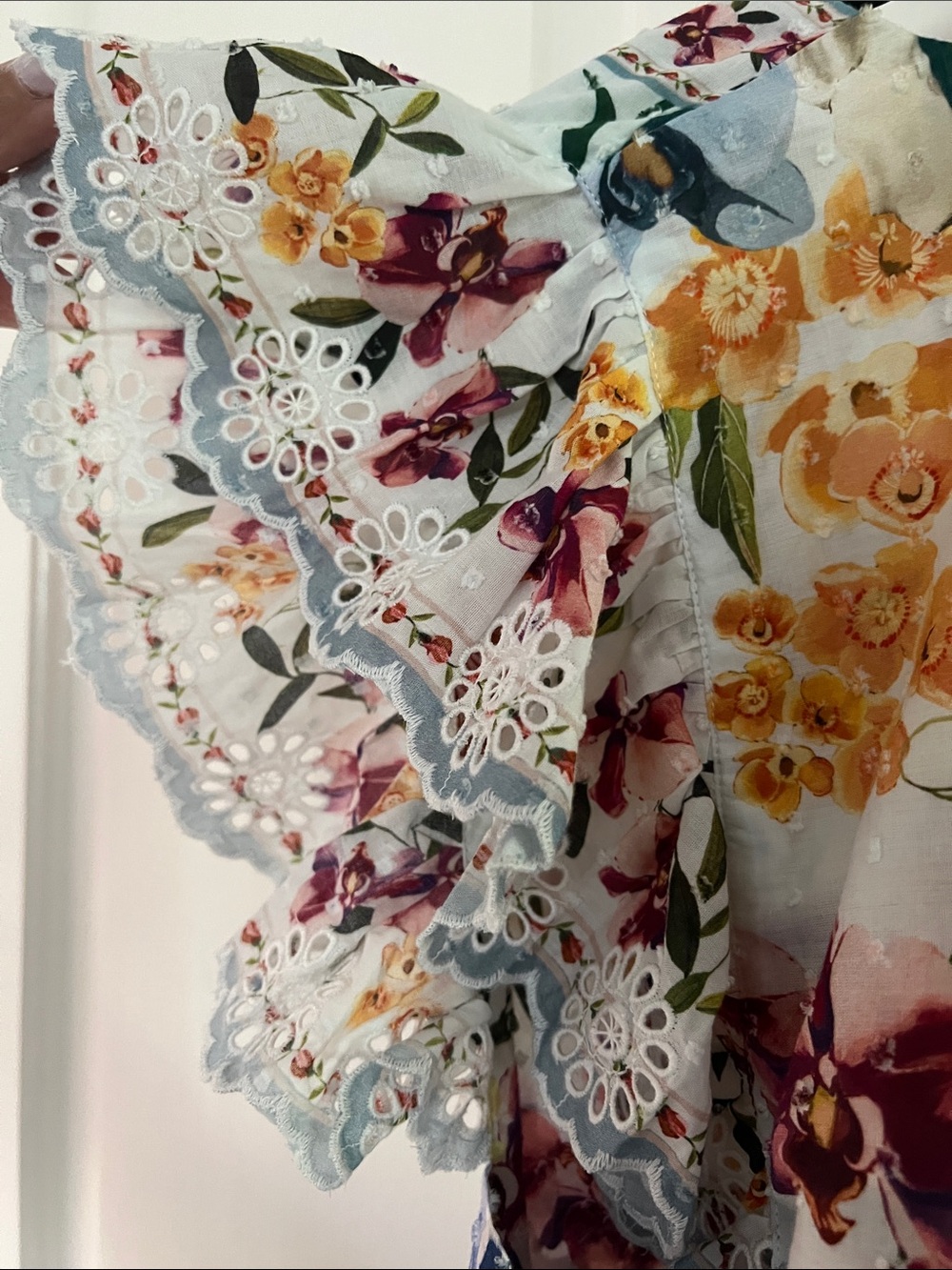 FARM Rio Multi Floral V-Neck Smocked Peplum Blouse - Picture 5 of 10